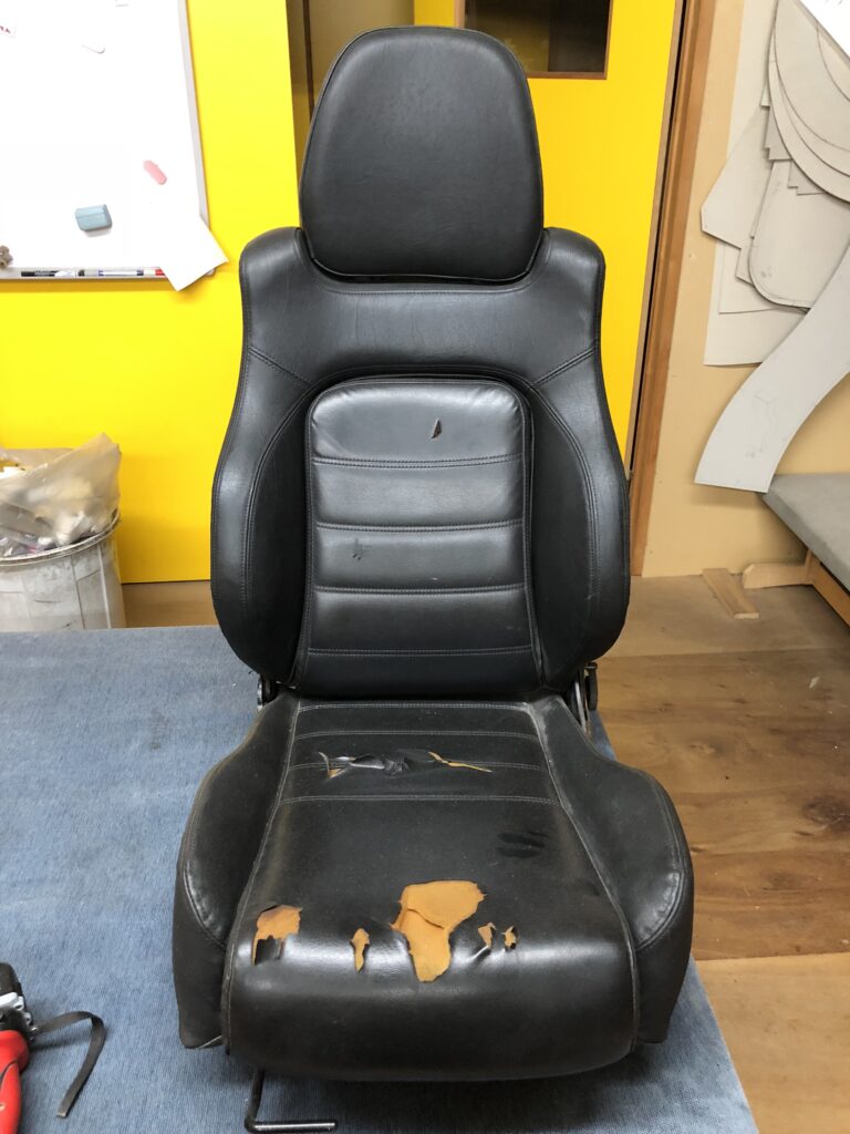 カプチーノシート張り替え前